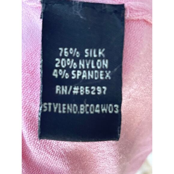 Pink BCBG Maxazria Y2K Granny Sweater Women Size L Office Modest Career Preppy - Picture 2 of 7